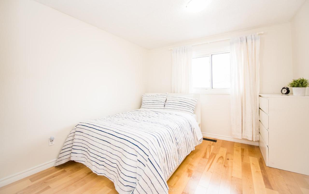 Modern Bright Cozy 3Bed 3Bath Vacation House In Ajax, Greater Toronto Area Gta, On, Canada Ngoại thất bức ảnh