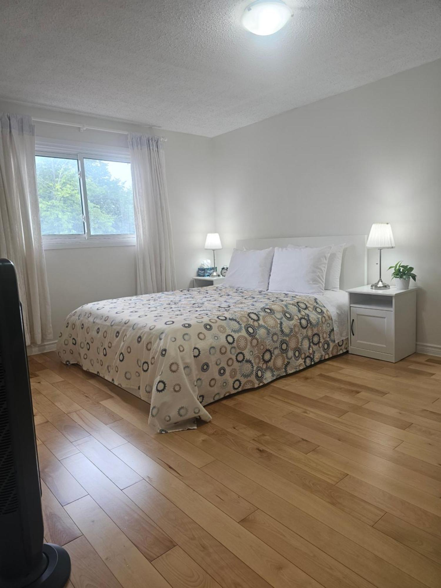Modern Bright Cozy 3Bed 3Bath Vacation House In Ajax, Greater Toronto Area Gta, On, Canada Ngoại thất bức ảnh